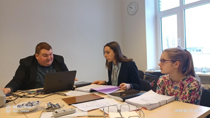 “Nav nemaz tik sarežģīti!” – ēnas iepazīst darbu CFLA