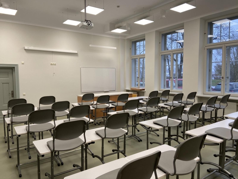 ķīmijas kabinets Ventspils ģimnāzijā